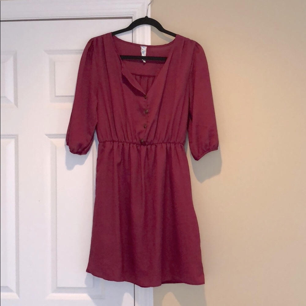 Francesca’s Fuscia Dress. Faux button detail